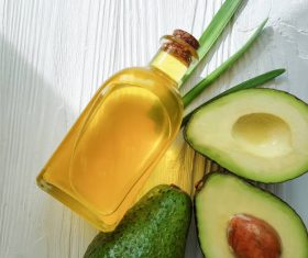 Huile d’avocat brute